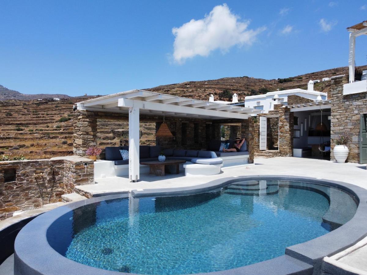 Ferienwohnung Tinostra Casa Agios Romanos Exterior foto